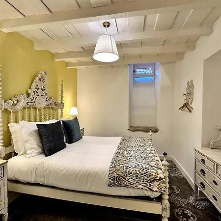 Budget 2 Bed In Bica W Air Con - Belle Epoque *